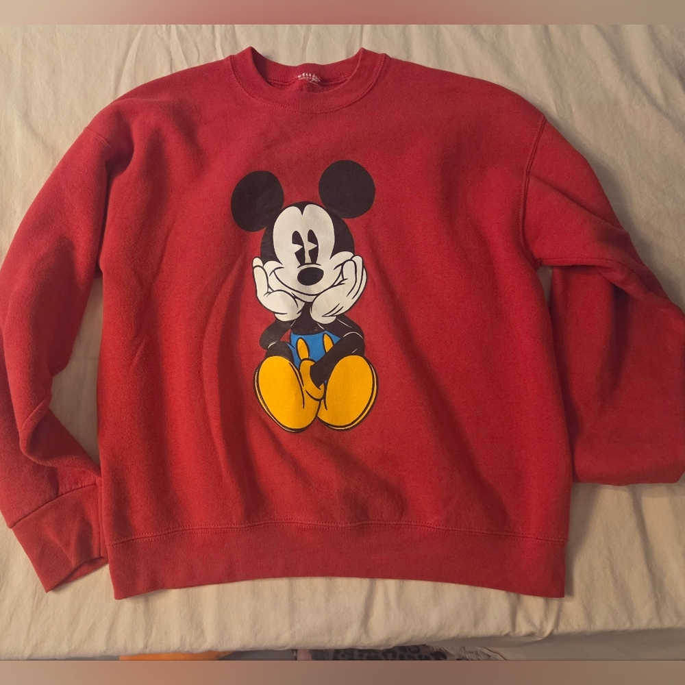 Disney Red Crewneck Sweater with Mickey Mouse S/M